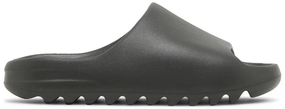 Yeezy Slides 'Dark Onyx' 2024