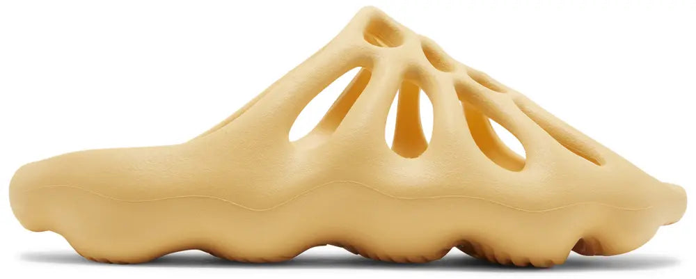 Yeezy 450 Slide 'Cream' 2023