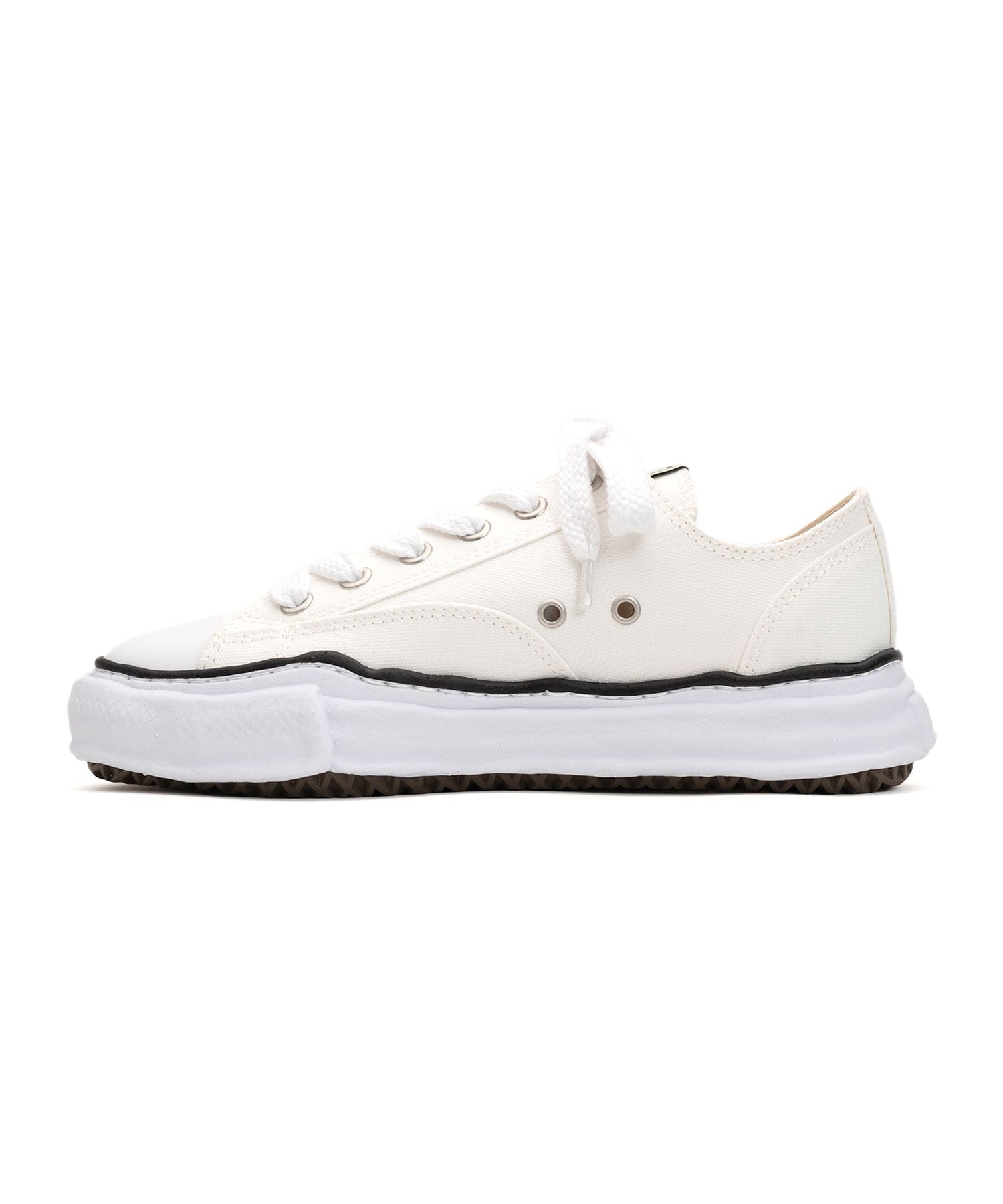 "PETERSON" OG Sole Canvas Low-top Sneaker - WHITE