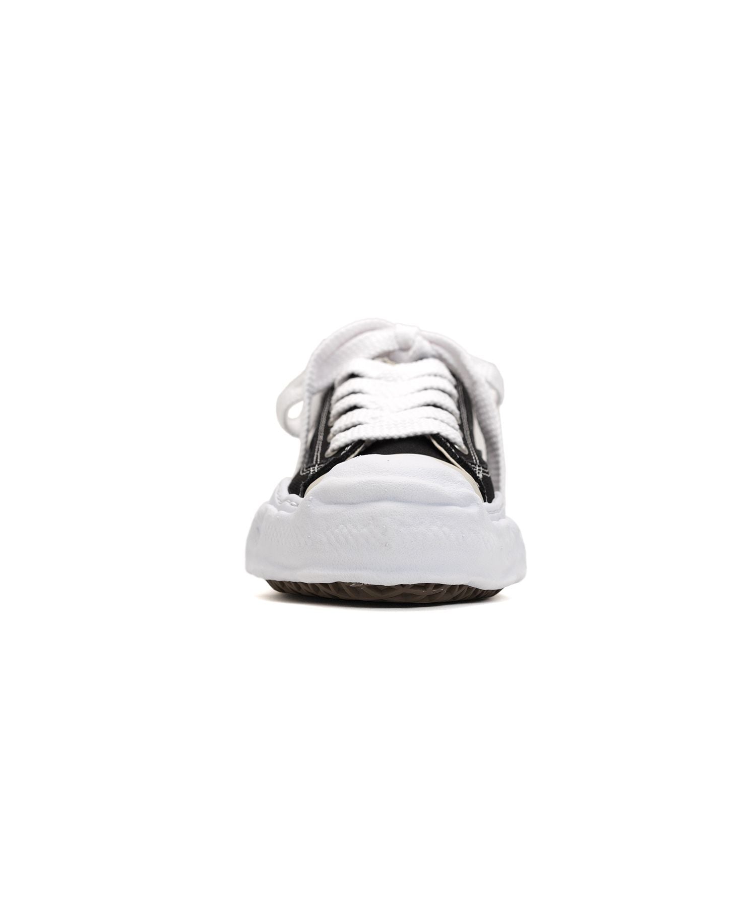 "HANK" OG Sole Canvas Low-top Sneaker - BLACK