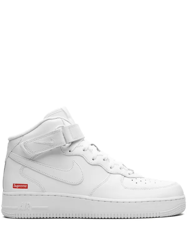 Supreme Nike Air Force One Mid White
