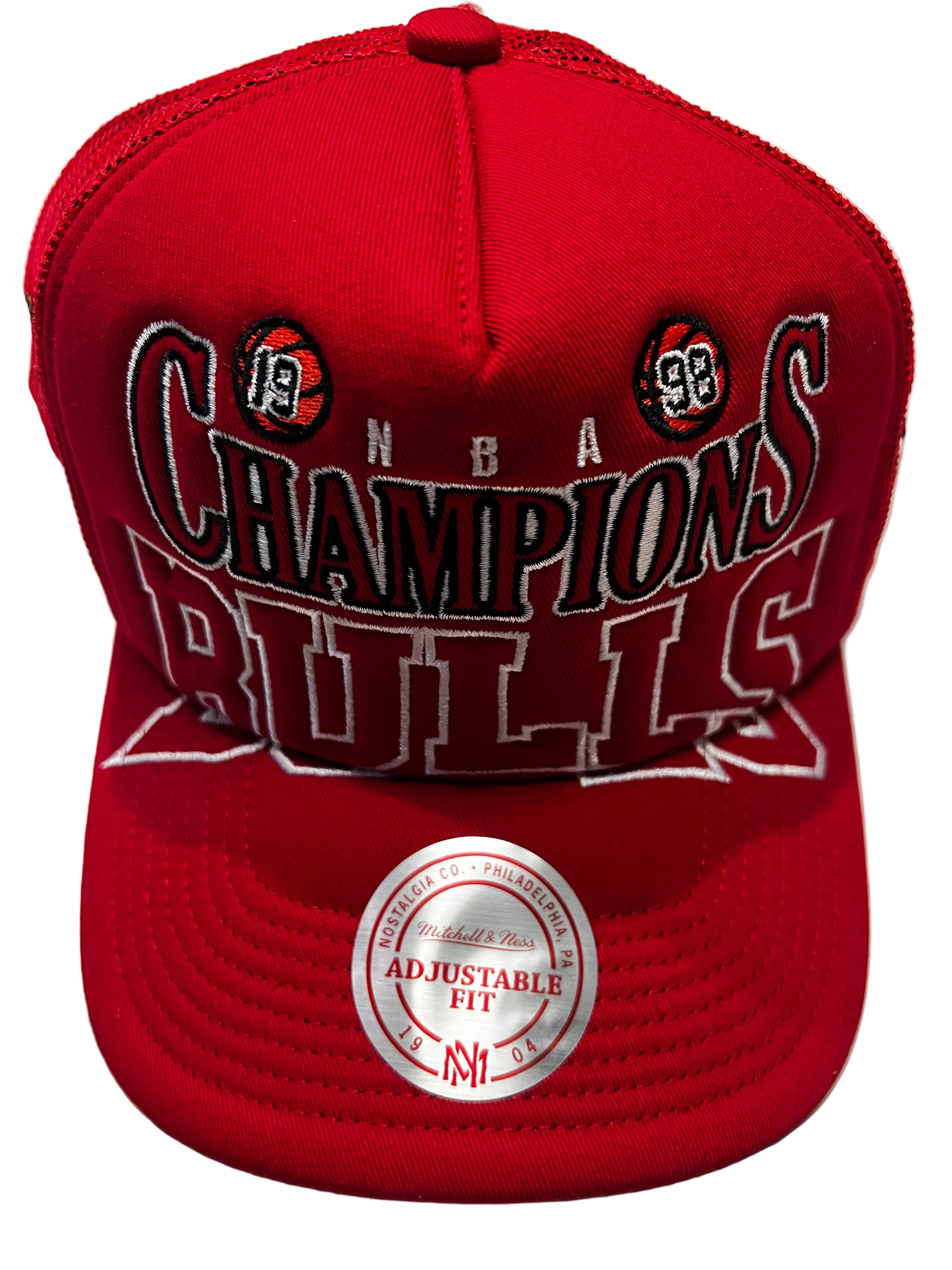 Mitchell & ness bulls 1998 champions trucker snapback