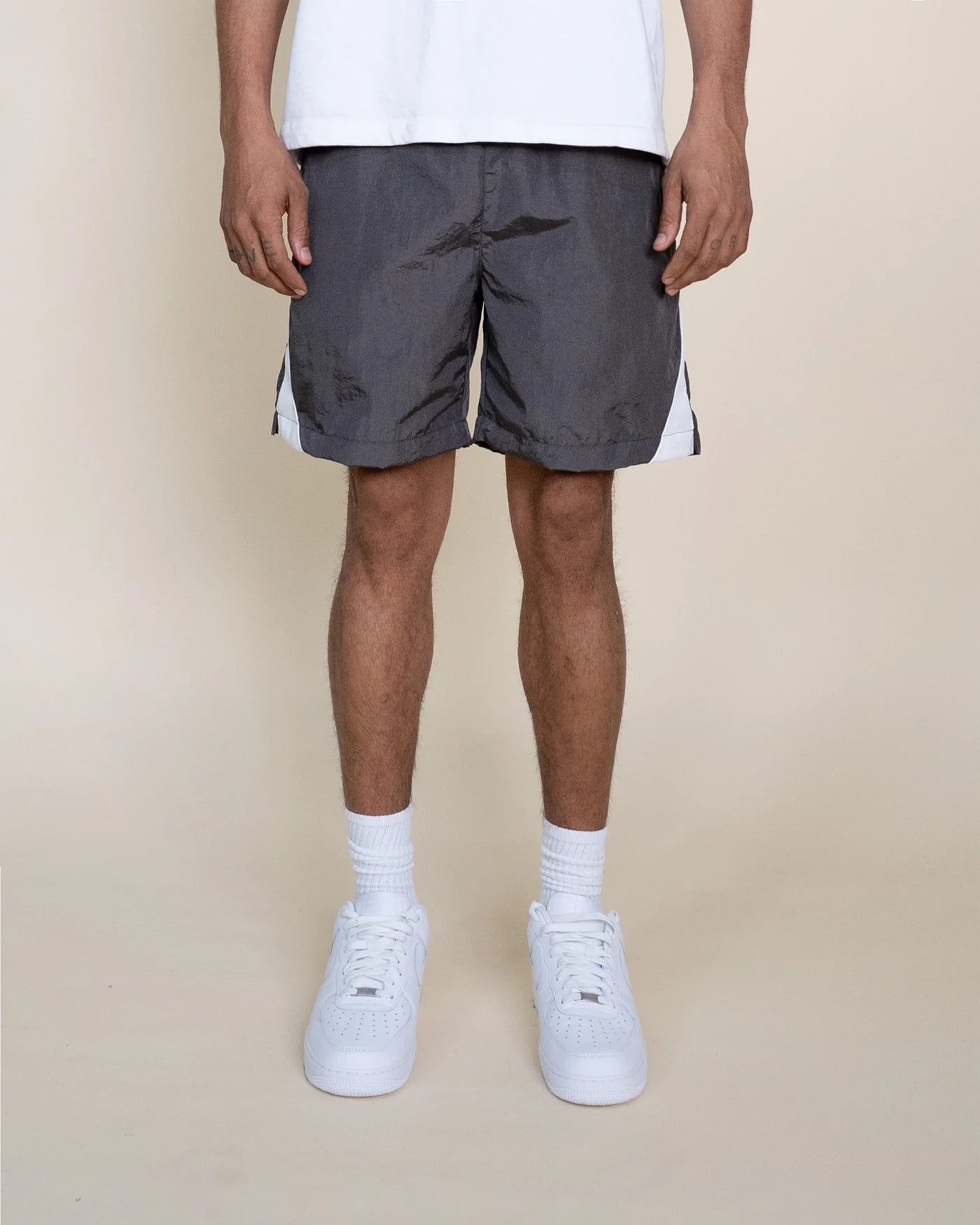 EPTM DERBY SHORTS - CHARCOAL