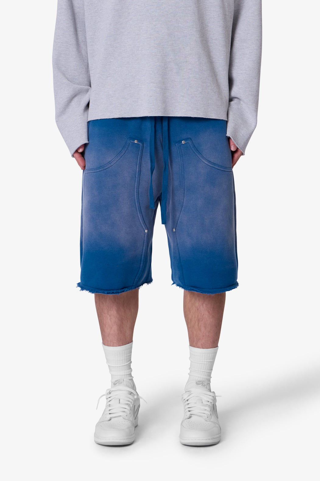 WEST DOUBLE KNEE SWEATSHORTS