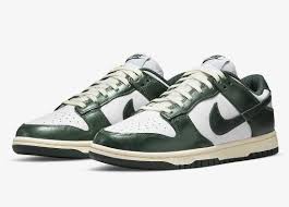 Nike Dunk Low Vintage Green (Women's)