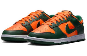 Nike Dunk Low Retro Miami Hurricanes