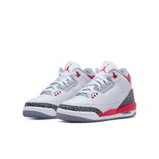 Jordan 3 Retro Fire Red (2022)