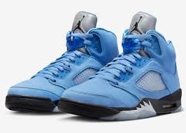 Jordan 5 Retro UNC University Blue