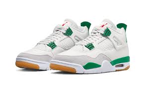 Jordan 4 Retro SB Pine Green