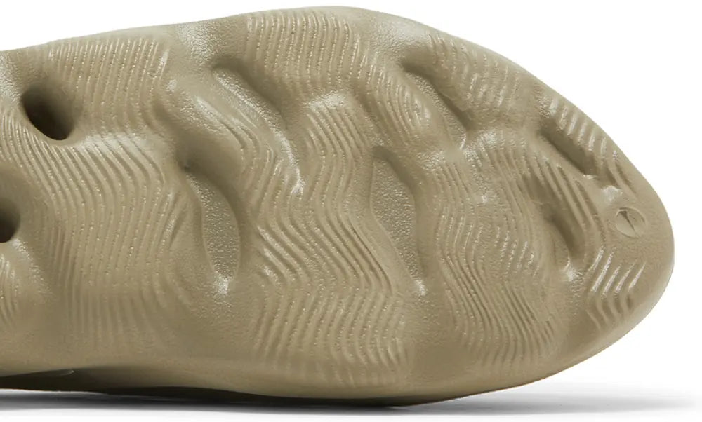 Yeezy Foam Runner 'Stone Salt' 2023