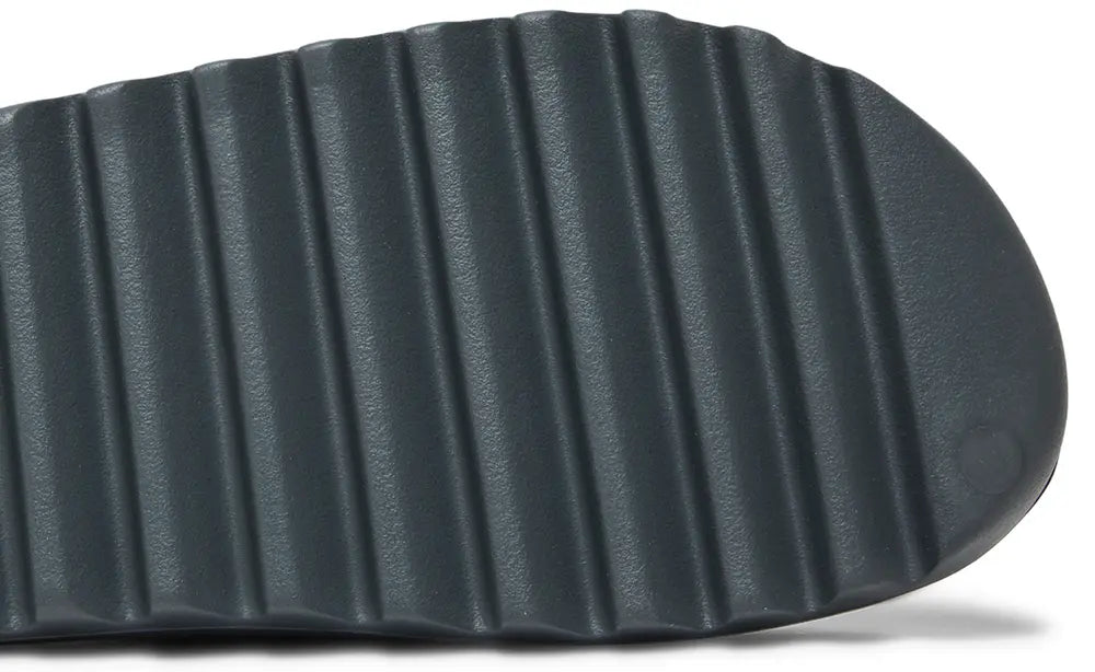 Yeezy Slides 'Slate Grey' 2023