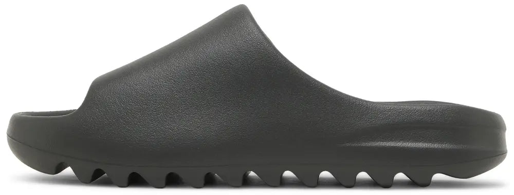 Yeezy Slides 'Dark Onyx' 2024