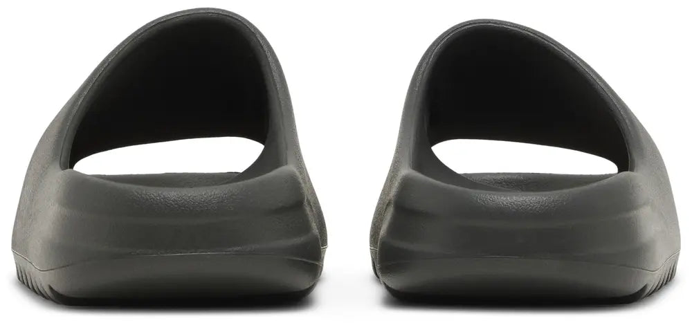 Yeezy Slides 'Dark Onyx' 2024