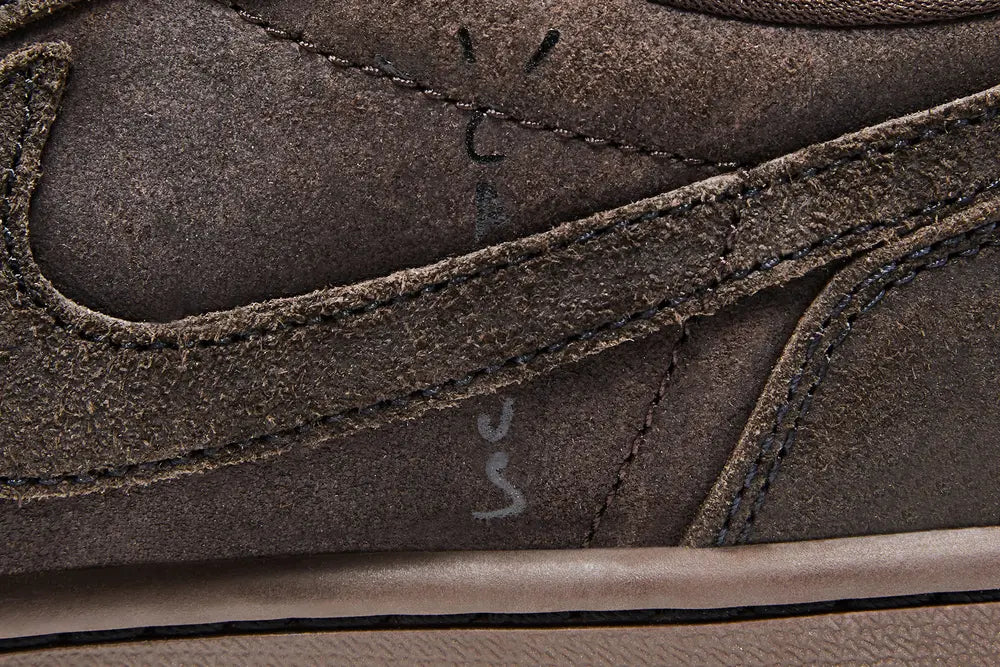 Travis Scott x Air Jordan 1 Retro Low OG SP 'Velvet Brown' 2024