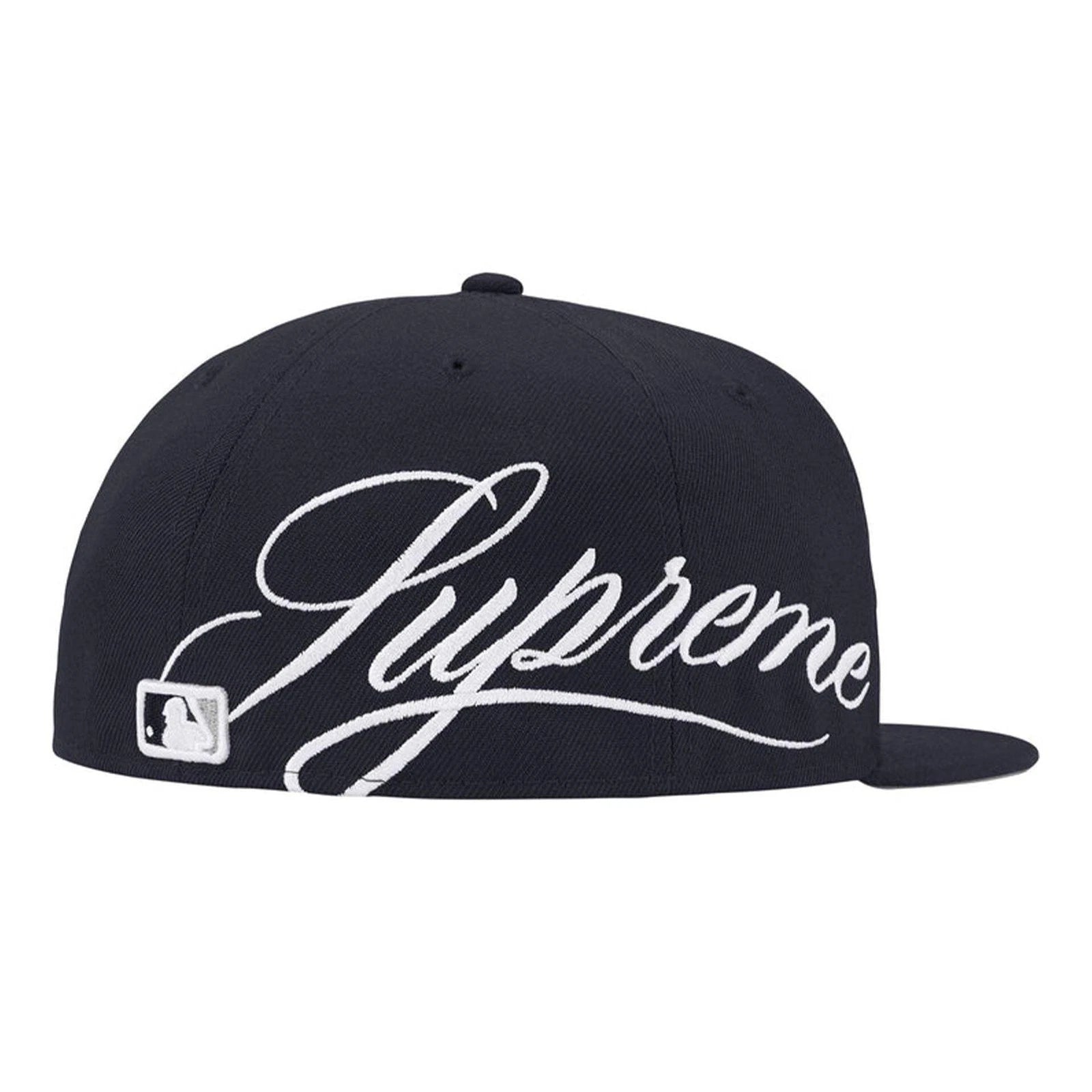 Supreme x New York Yankees New Era 'Navy'