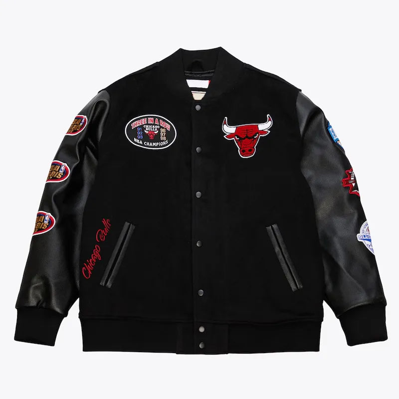 Men's Chicago Bulls Black Out Collection Vintage Logo Full-Snap Varsity Jacket