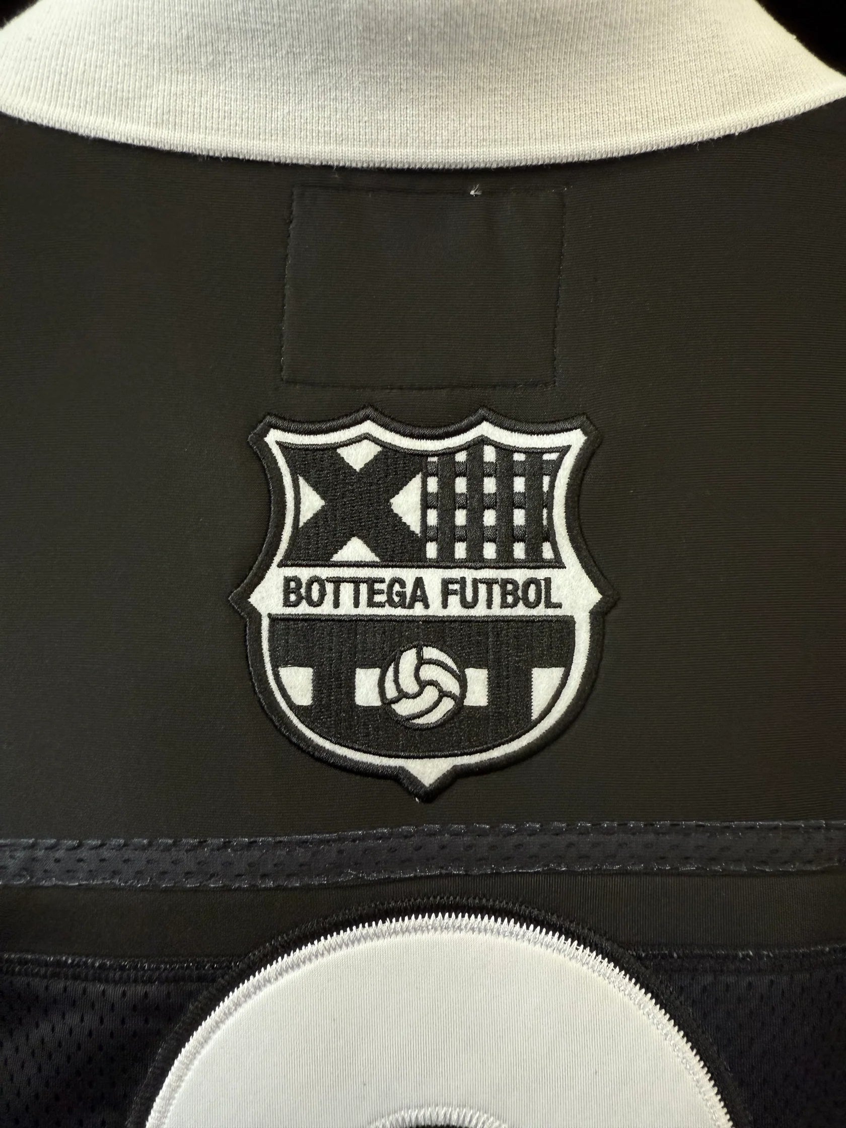 LTD ED. FUTBOL JERSEY (BLACK)
