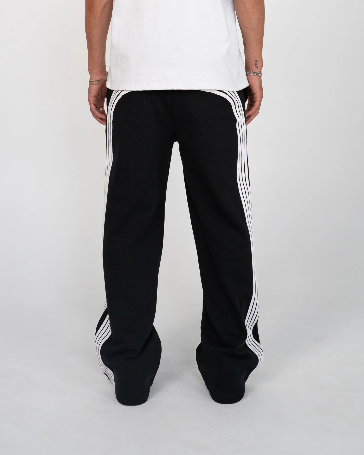 EPTM CURVE TERRY PANTS - BLACK