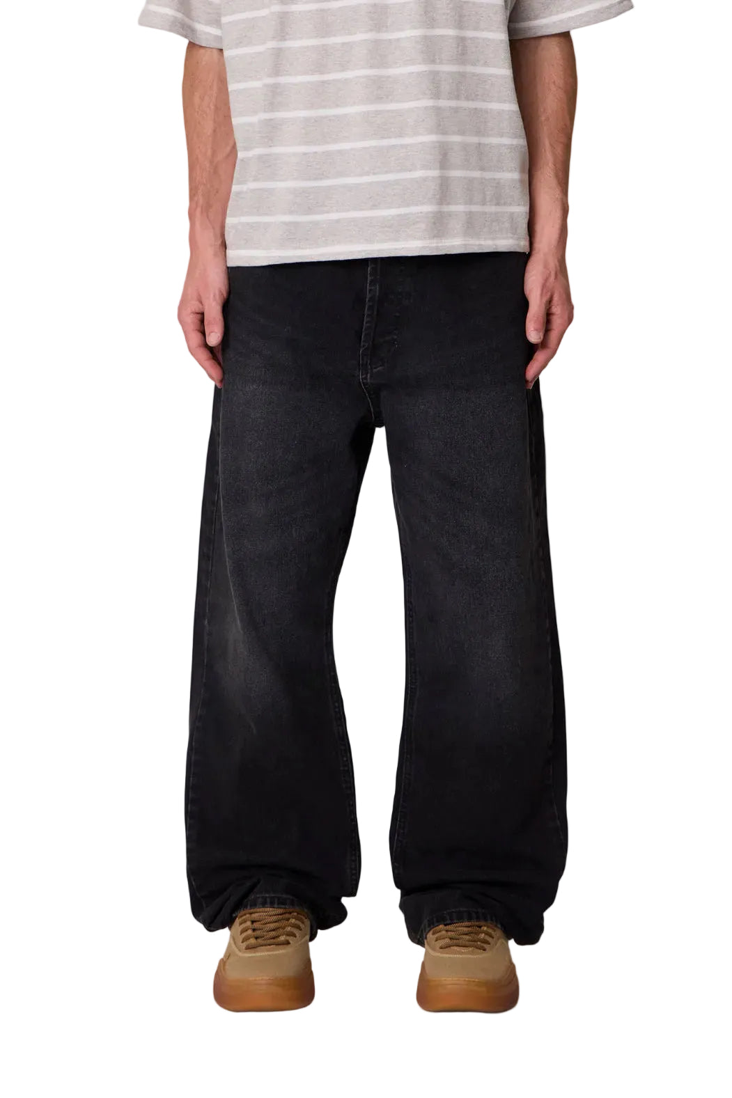 ULTRA BAGGY DENIM