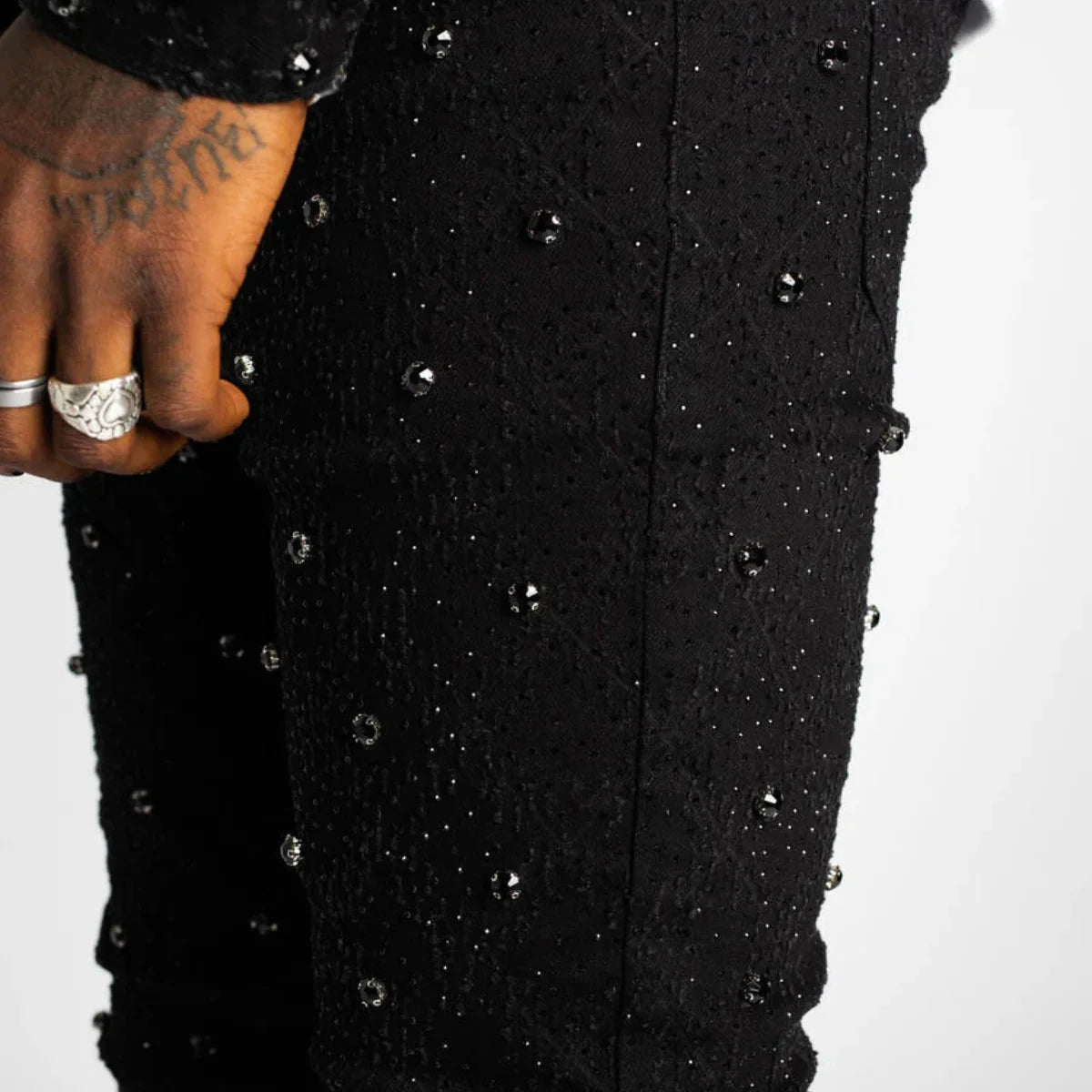 GUAPI ALL BLACK EMBELLISHED DENIM