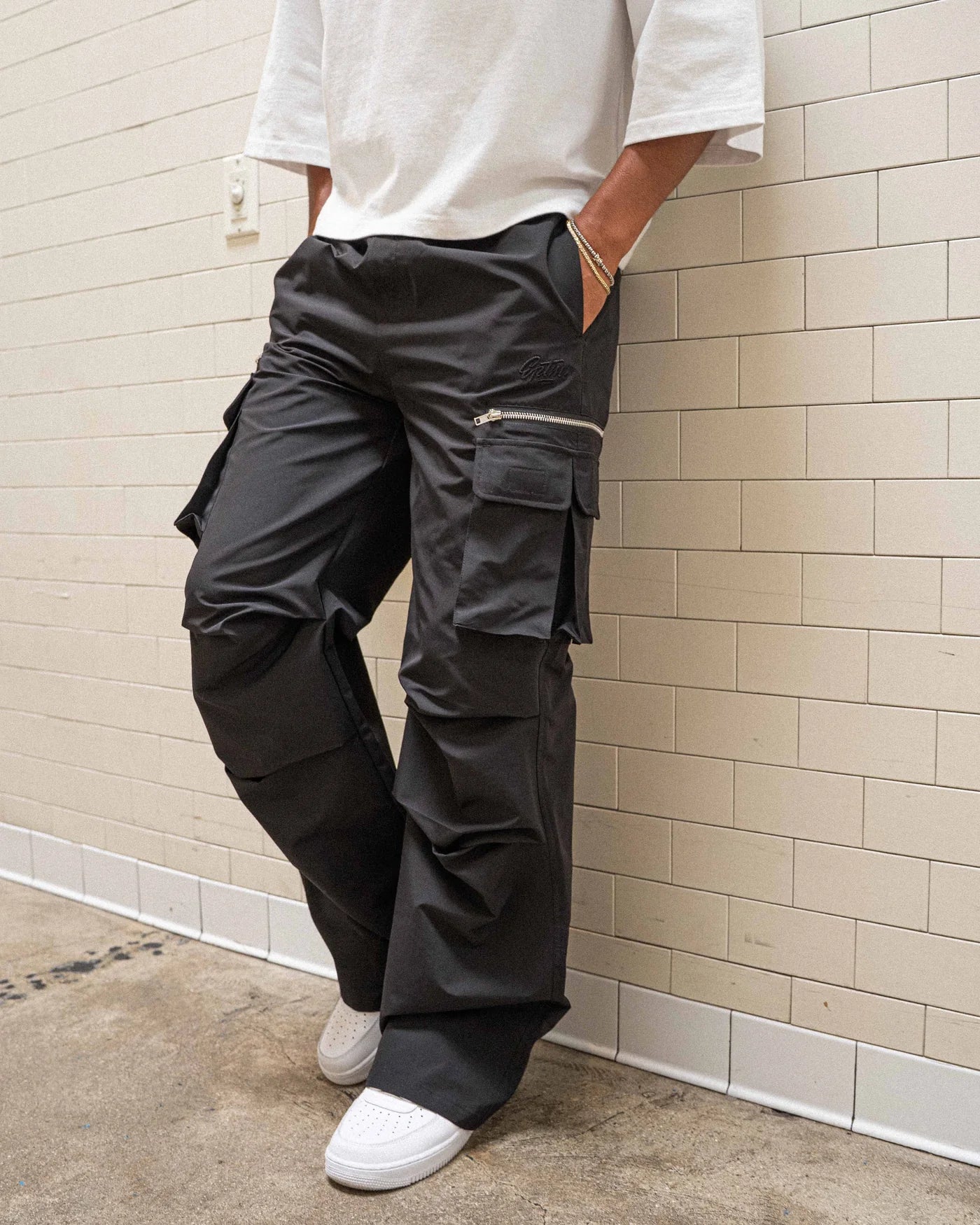 Mavis Flare Pants - Black
