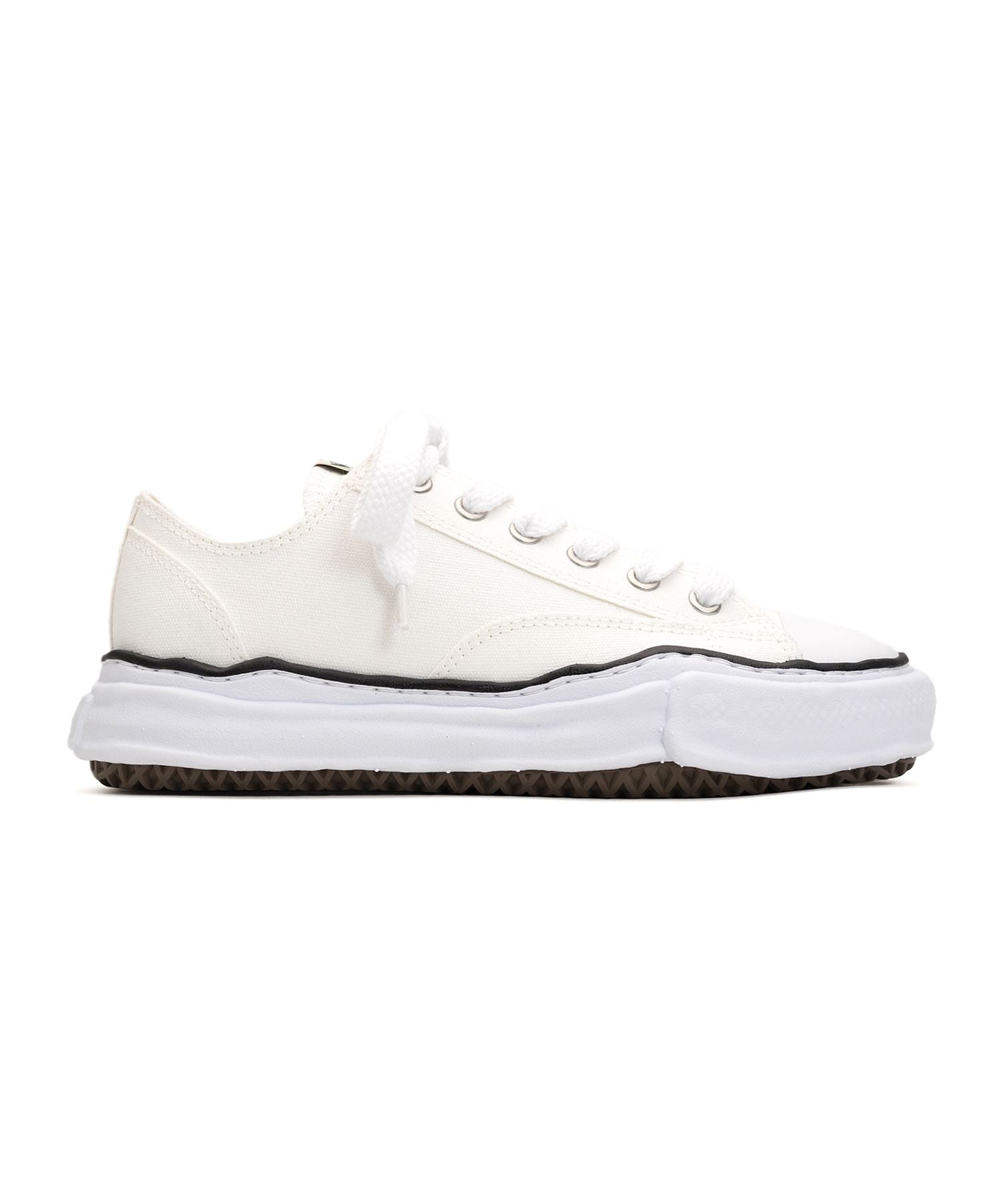 "PETERSON" OG Sole Canvas Low-top Sneaker - WHITE