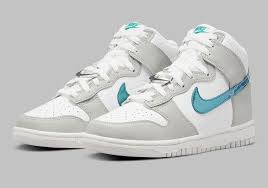 Nike Dunk High FLS